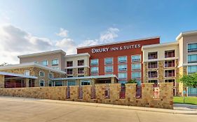 Drury Inn & Suites Airport San Antonio